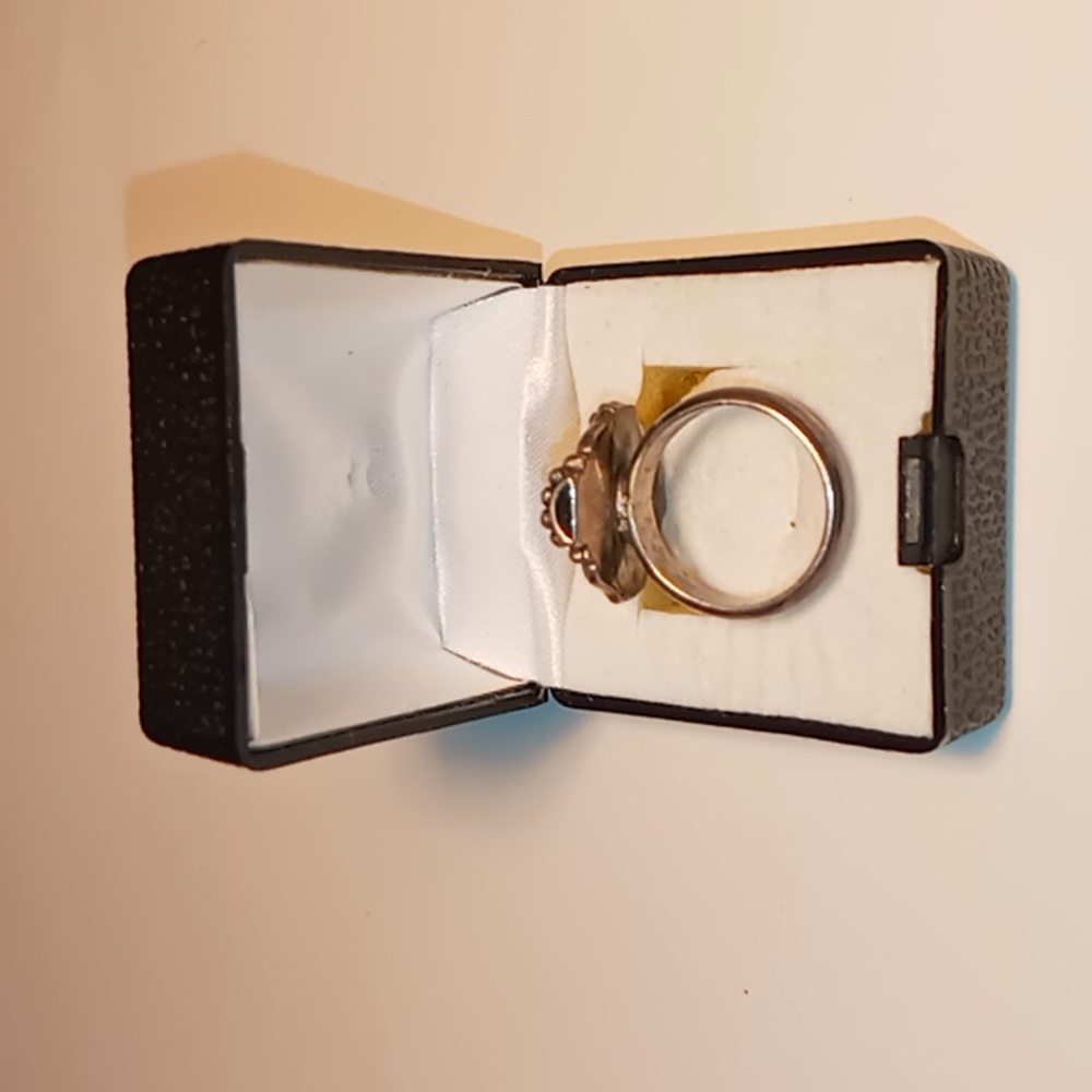 Sterling Silver Carnelian Ring - Picture 2 of 4